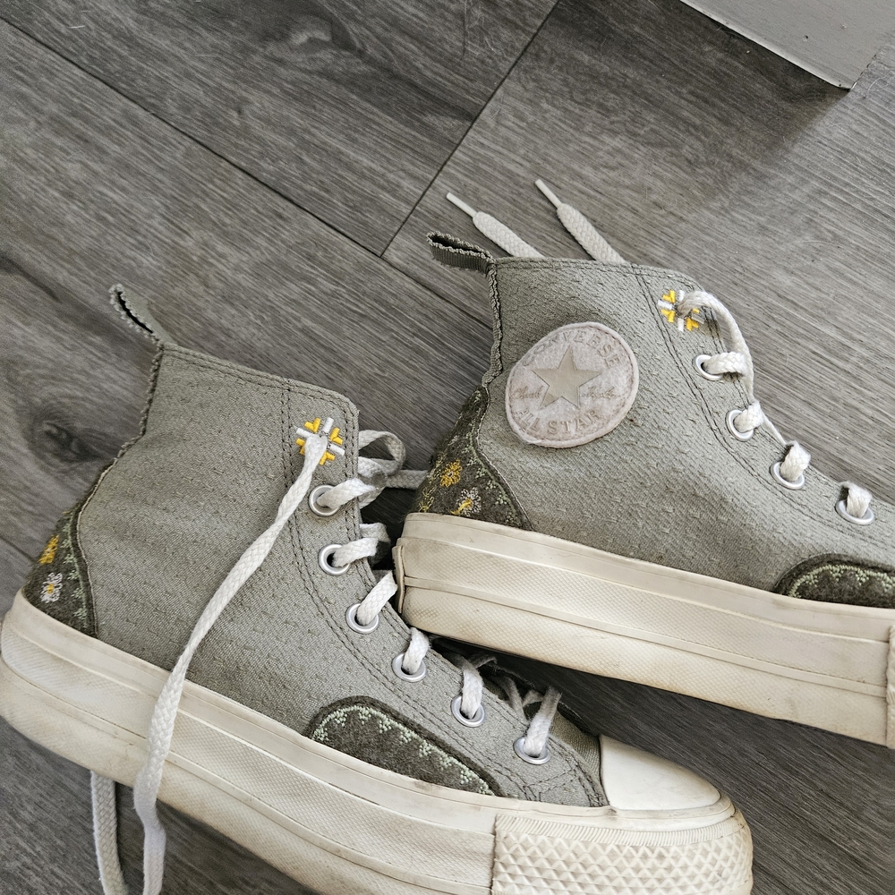 Converse Chuck Taylor All Star Lift Platform Autumn Embroidery Sage Green